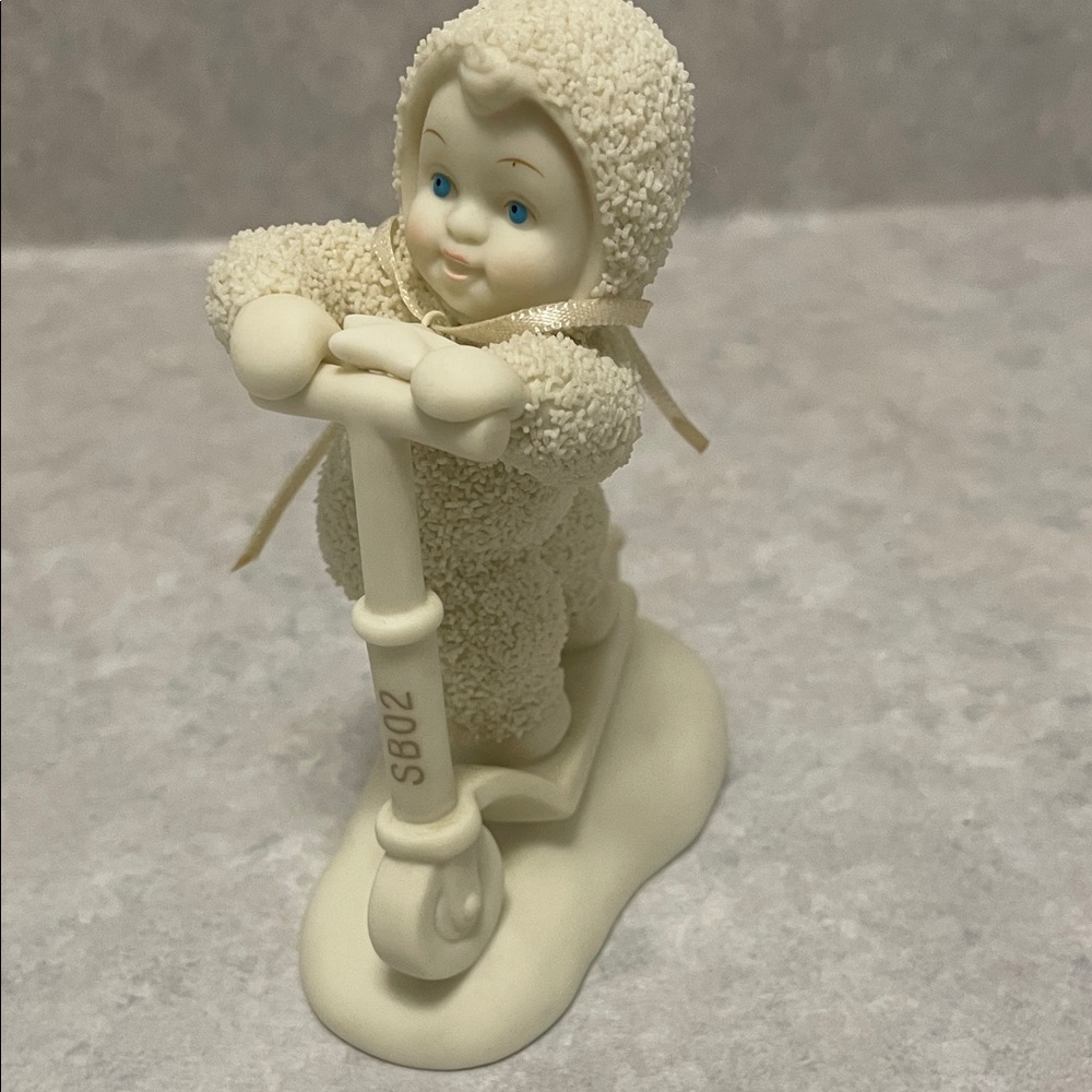 Vintage Department 56 Snowbabies decor "Scooterbaby" 2001